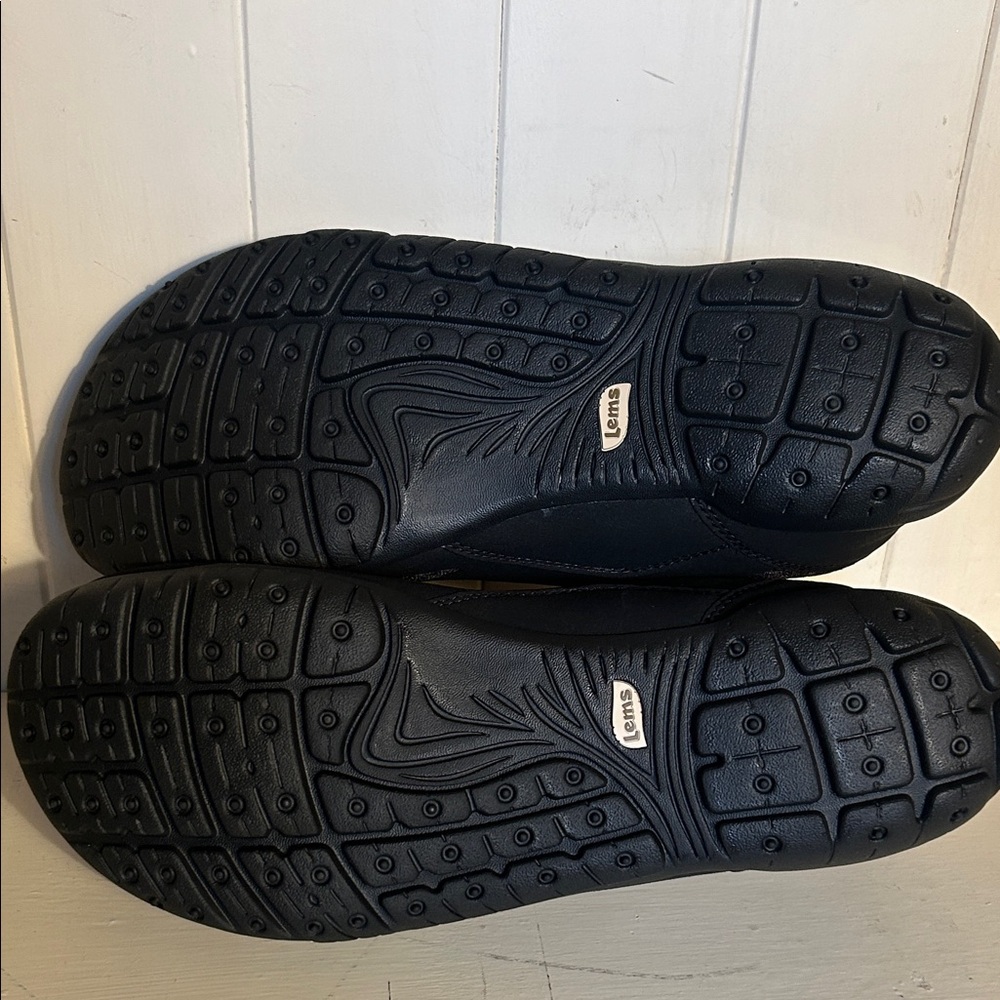 LEMS Men's Black Athletic Shoes - Picture 3 of 5
